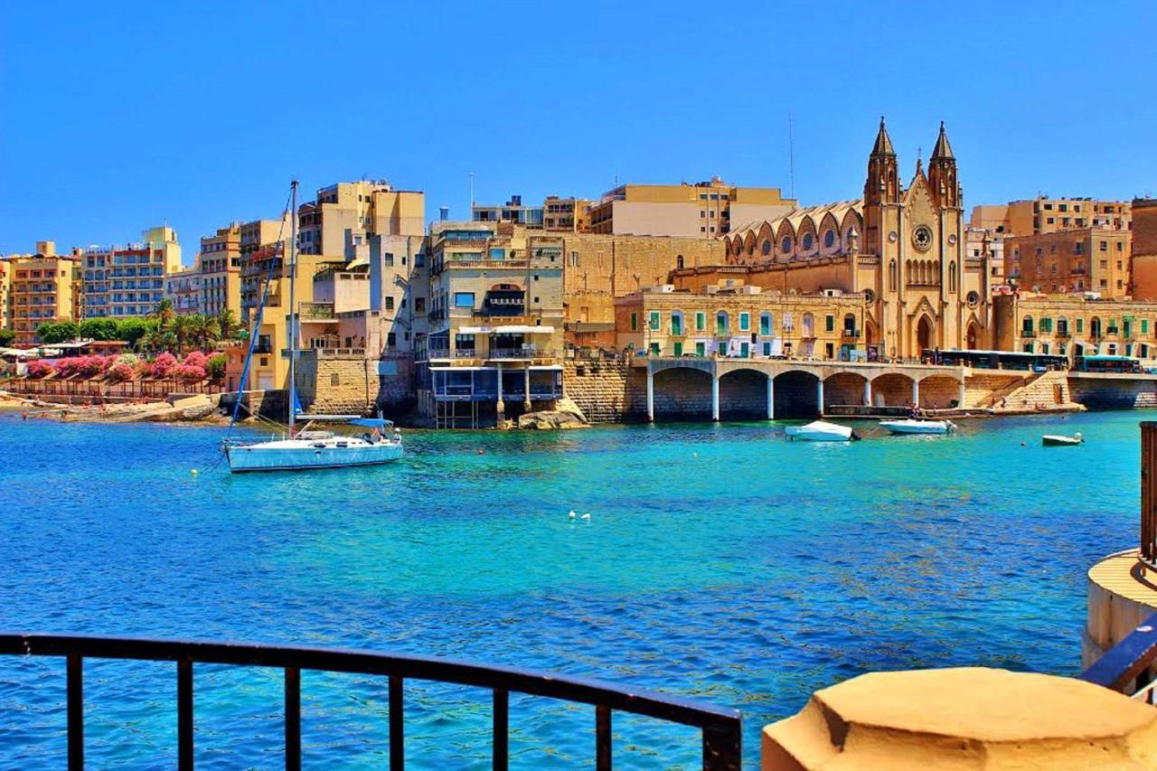 Prime Location Apartment With Side Seaviews Sliema Extérieur photo